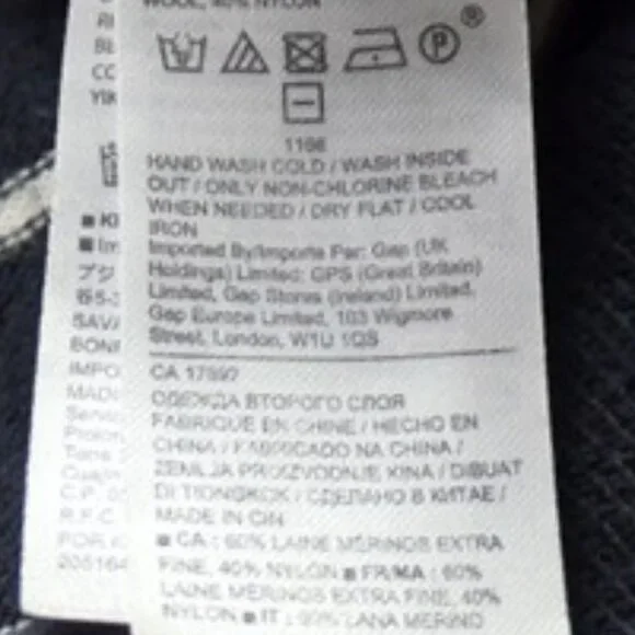 Banana Republic Sweater Lips Embroidery Women  Navy stripes XS petite nautical - Picture 9 of 9